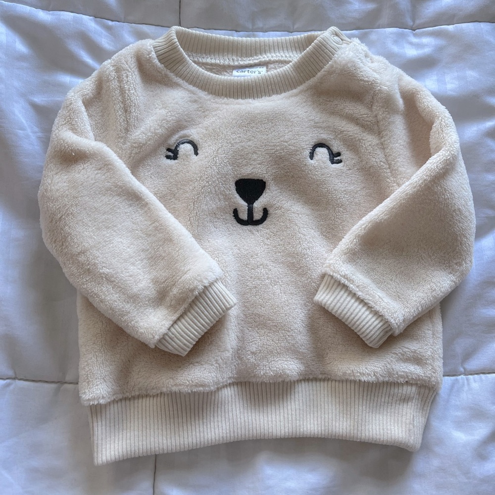 Bear sweater